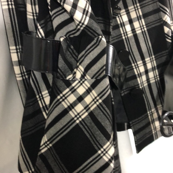 JACHET FAVORI MEDE in TURKEY - Picture 8 of 13